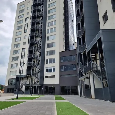 Apartman نهر اليجا